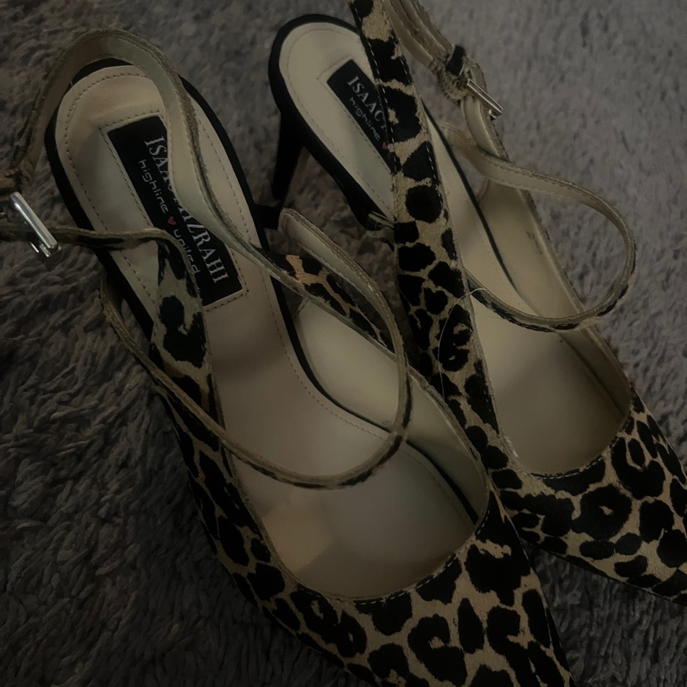 Isaac Mizrahi Strappy Kitten Heels